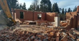 Демонтаж 1 этажного дома Реж, цена от 1593 руб.