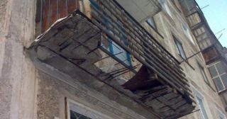 Демонтаж балкона Реж, цена от 2929 руб.