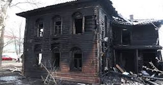 Демонтаж дома после пожара в Реже - Быстро и надежно от Сварной-Реж от 2158 рублей