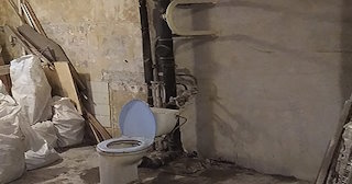 Демонтаж сантехкабины в панельном доме - цена от 1028 рублей | Сварной-Реж